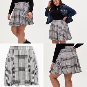 Torrid Ivory Plaid Twill Pleated Mini Skater Skirt - NWT - Size 0X